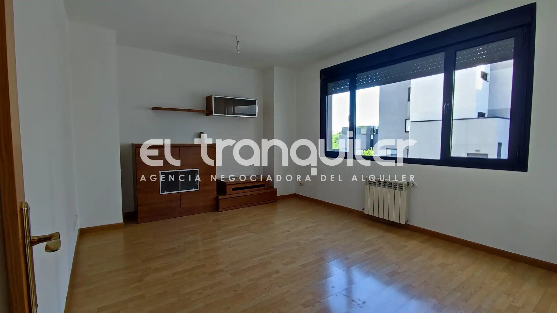 Flat for rent in Calle Tubas, Cuatro vientos