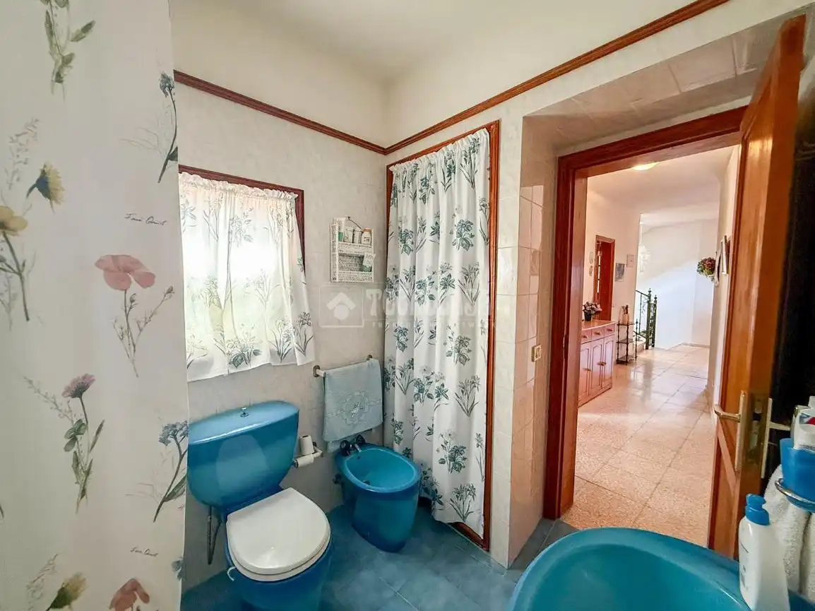 Baño de Piso en venta en Adeje con Balcón