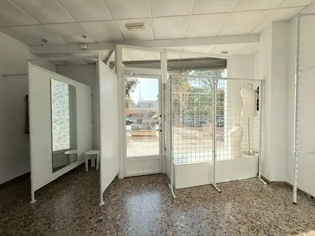 Gewerbefläche zur Miete in Carrer del Riu Adra 34, imagen 10