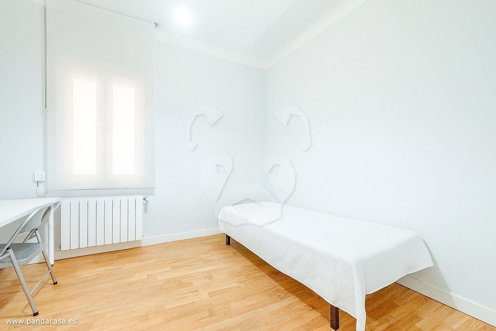 Bedroom of Flat to rent in  Madrid Capital  with Heating and Furnished