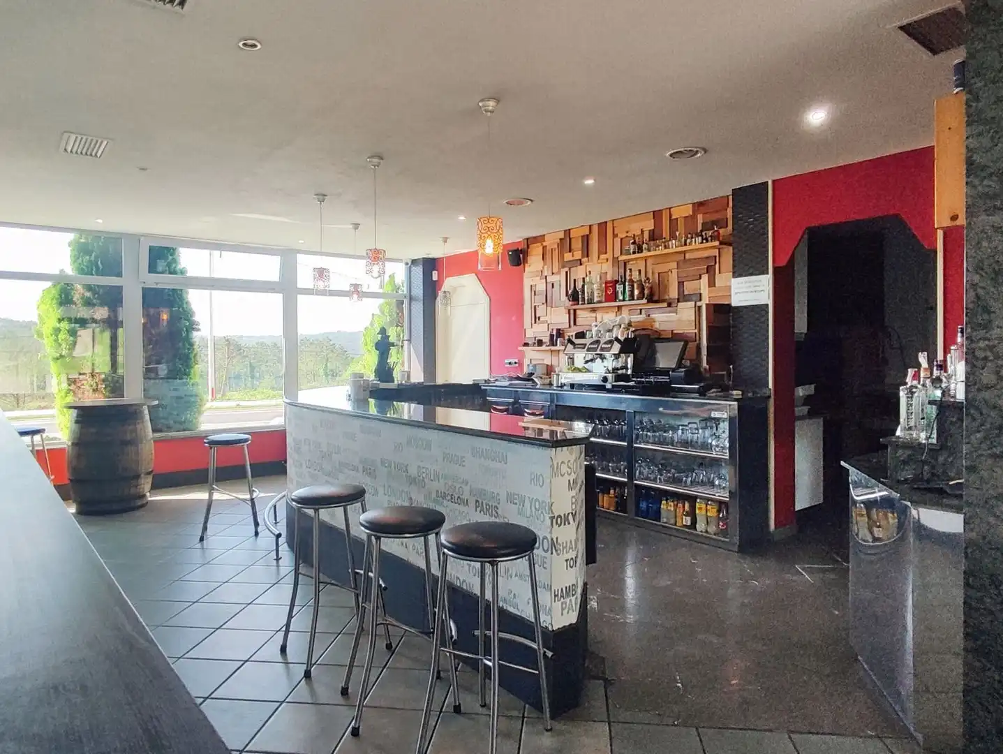 Business premises for sale in san Roman, imagen 4