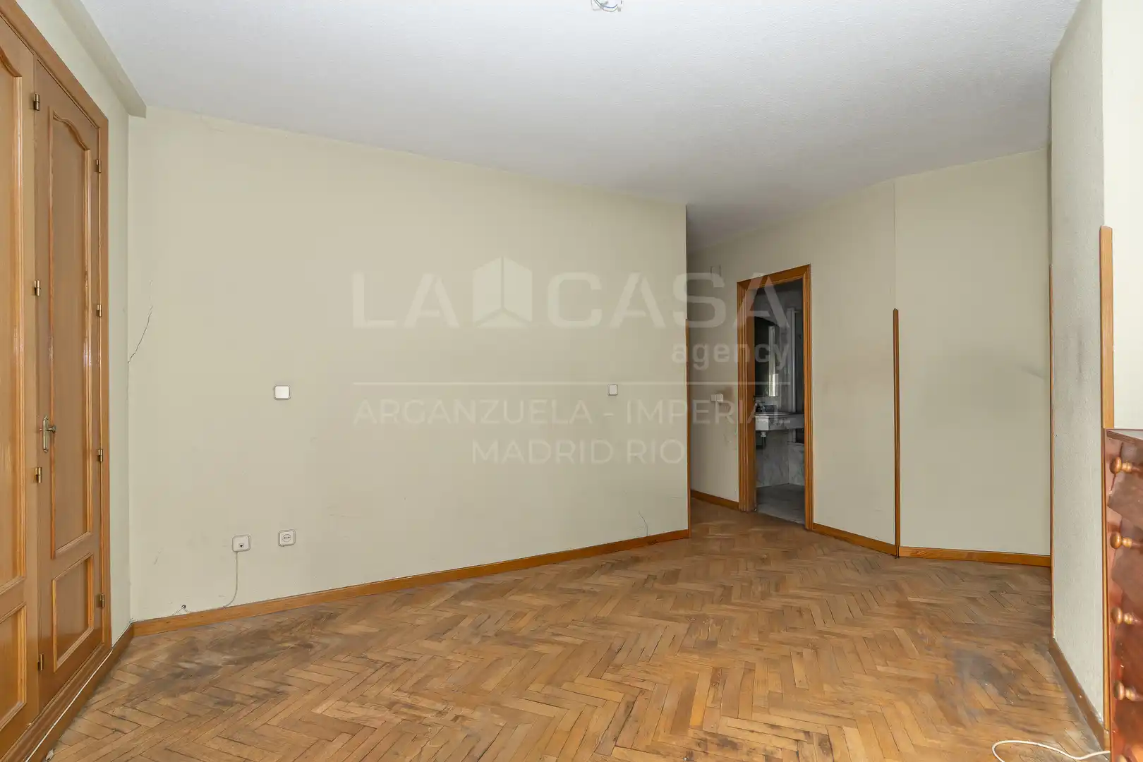 Flat for sale in Madrid  with Heating, Terrace and Balcony
