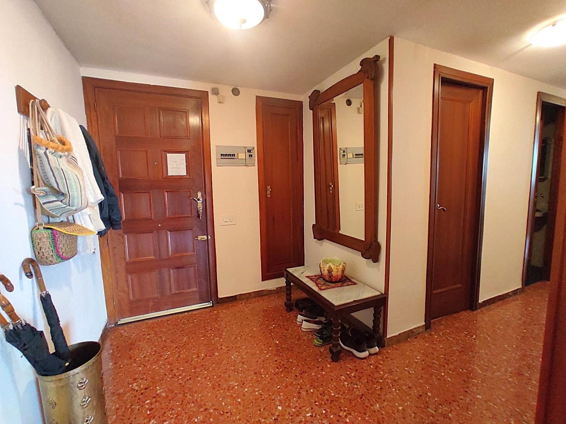 Flat for sale in  Huesca Capital  with Terrace