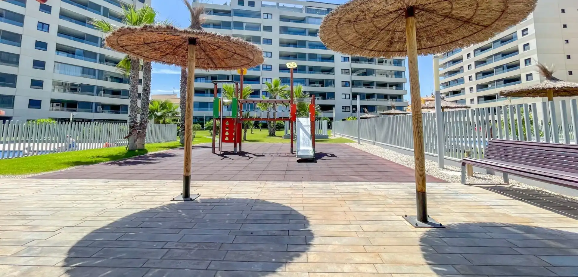 Apartamento con piscina en venta en Orihuela Costa, imagen 25