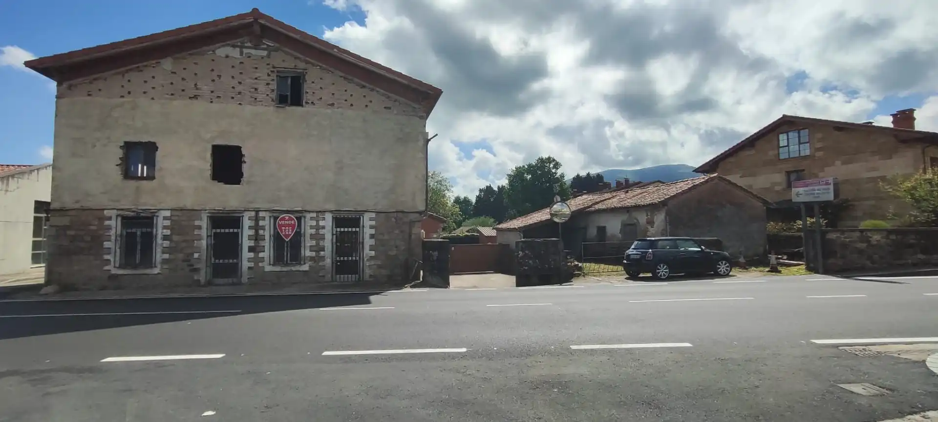 Casa amb terrassa en venda a Mazcuerras