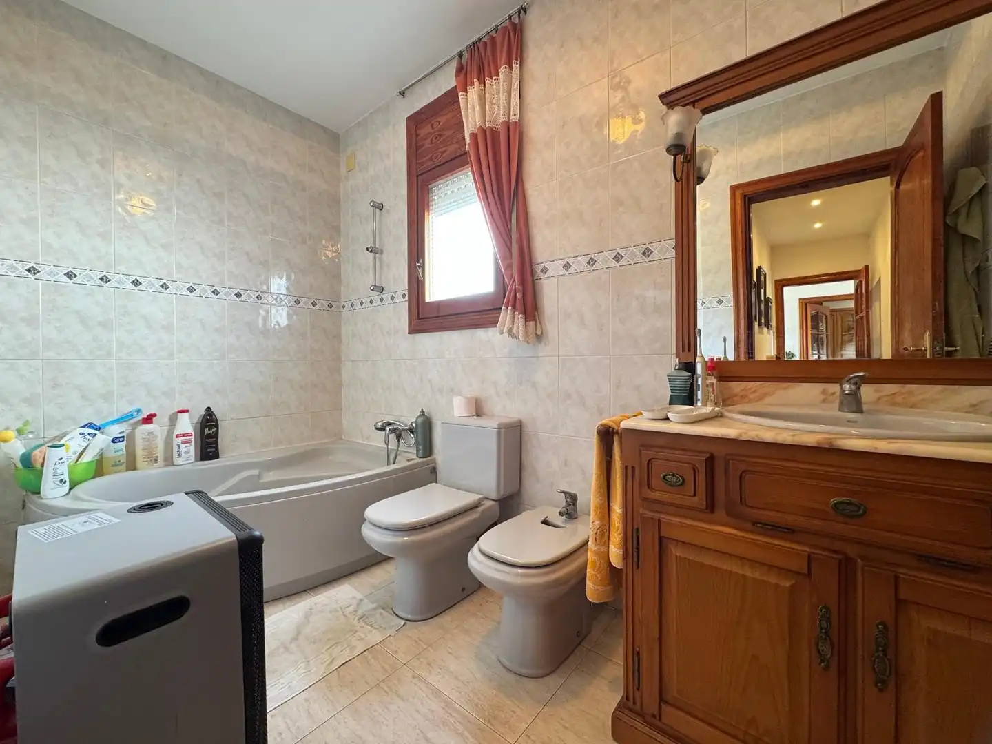 Baño de Casa o chalet en venta en Cervelló con Calefacción, Jardín privado y Terraza