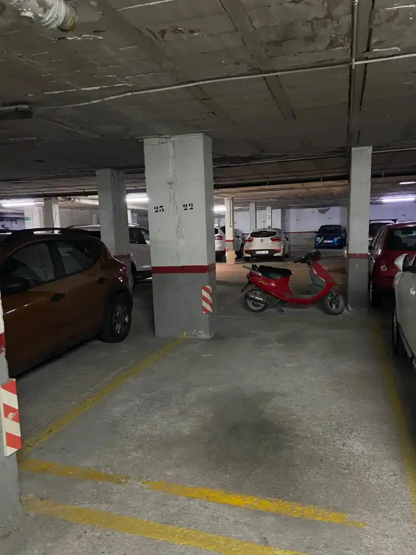 Parkplatz von Wohnung zum Verkauf in Tarragona mit Heizung, Ofen und Balkon