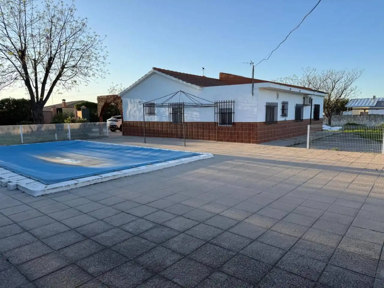Vista exterior de Casa o chalet en venta en Carmona con Aire acondicionado, Calefacción y Jardín privado