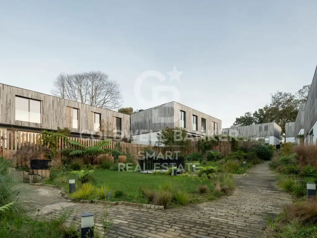 Jardí de Pis en venda en Oleiros