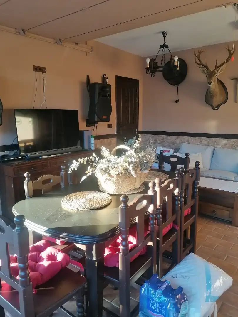 Chalet con piscina en venta en La Carlota, imagen 4