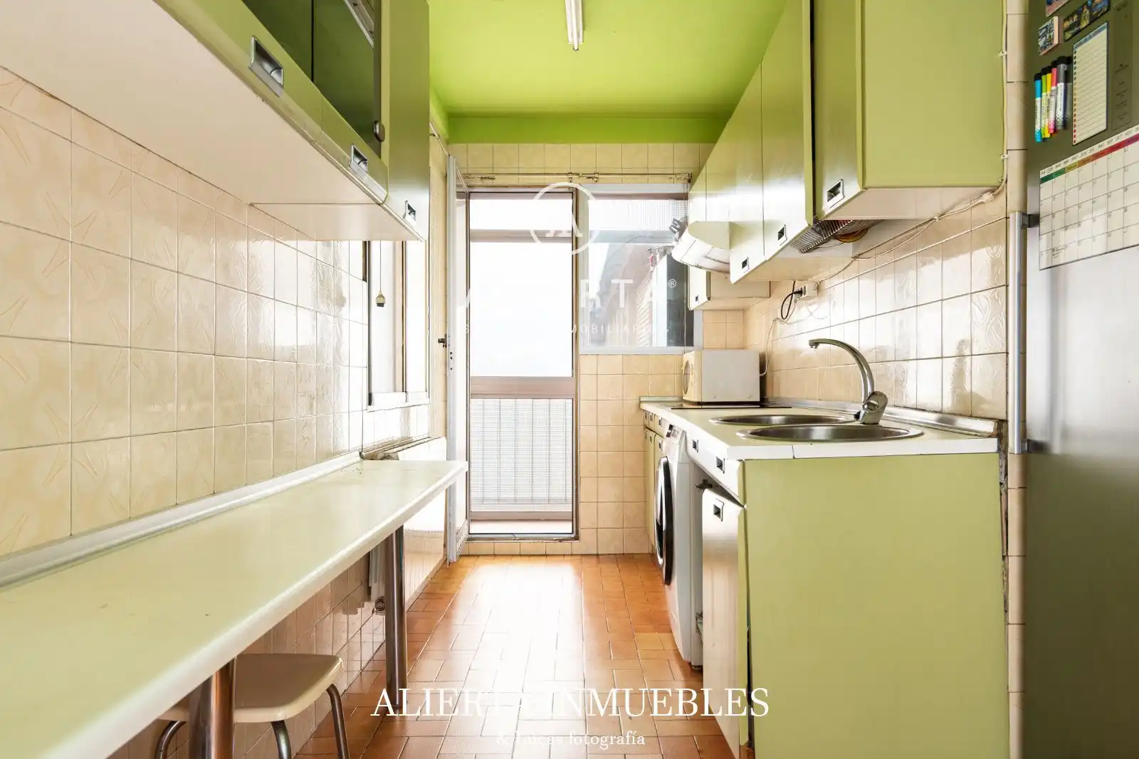 Kitchen of Flat for sale in Zaragoza  with Heating, Terrace and Swimming Pool