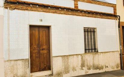 Vista exterior de Casa o xalet en venda en Gibraleón