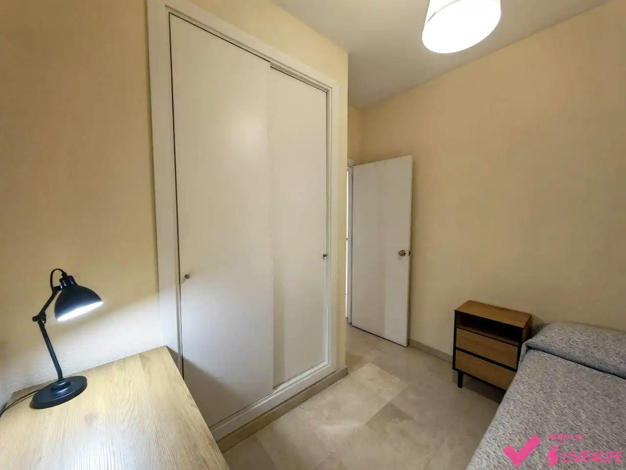 Schlafzimmer von Maisonette zur Miete in Sevilla mit Klimaanlage, Terrasse und Möbliert