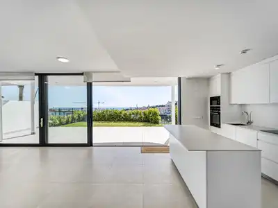 Erdgeschosswohnung mit Pool zum Verkauf in Centro ciudad