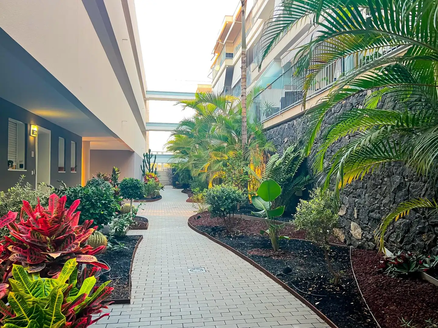 Apartments for sale in Adeje  with Air Conditioner, Furnished and Jacuzzi