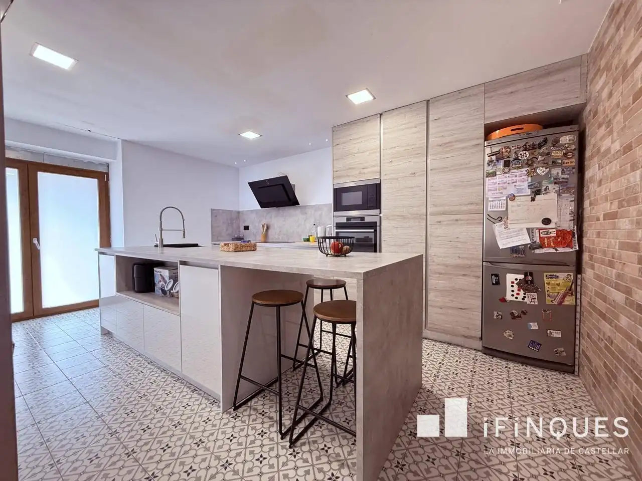 Cuina de Casa o xalet en venda en Castellar del Vallès amb Aire condicionat, Calefacció i Parquet