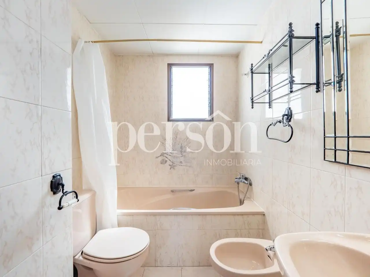 Baño de Casa o chalet en venta en Valencia con Jardín privado y Terraza