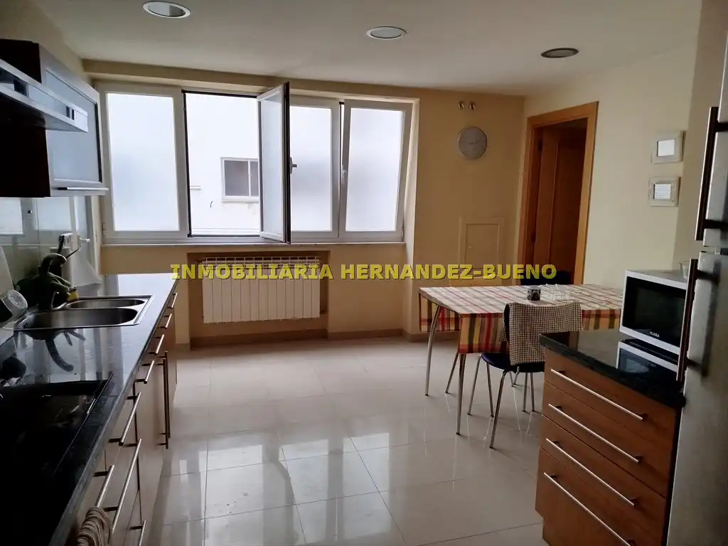 Cocina de Piso en venta en Salamanca con Calefacción