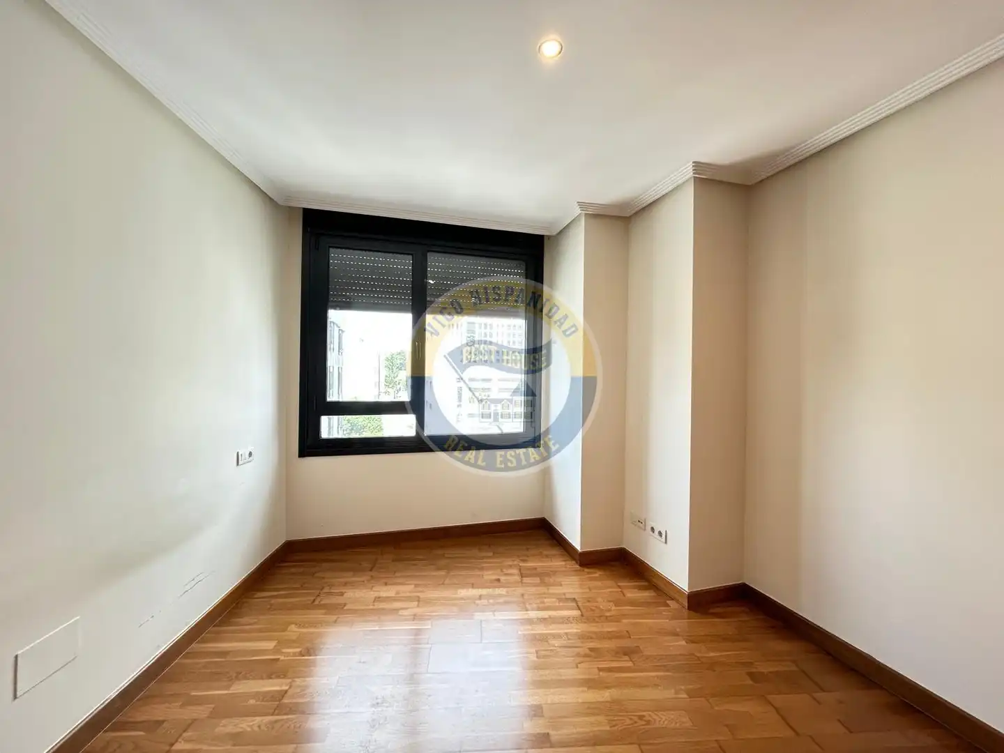 Bedroom of Apartments for sale in Vigo   with Heating and Storage room