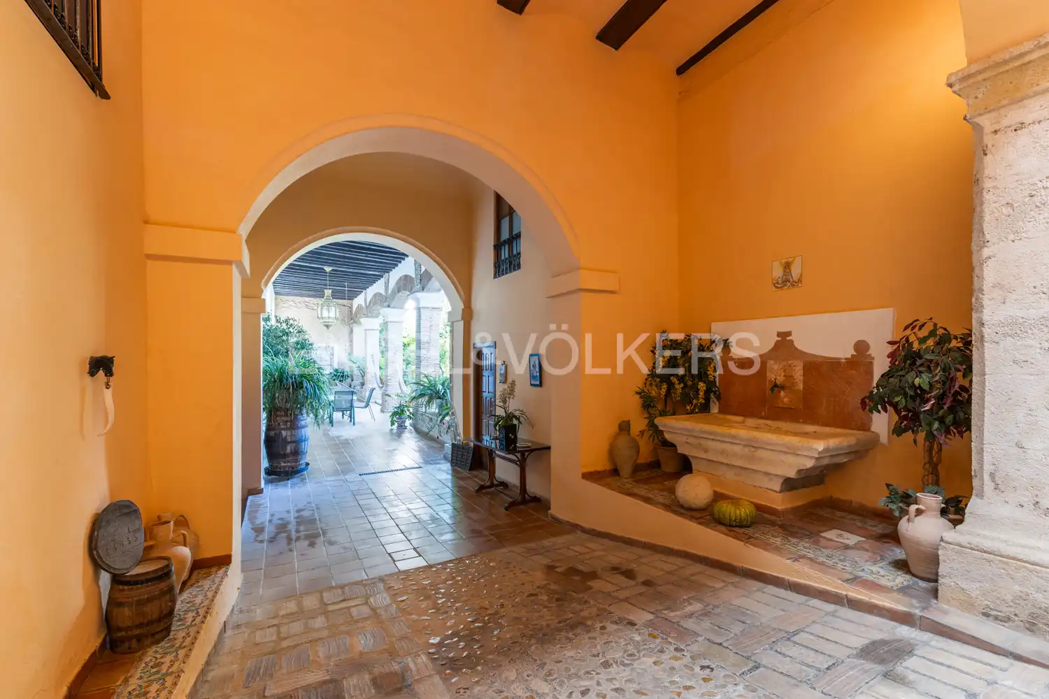 Casa con terraza en venta en Canónigo Cebrián, imagen 5