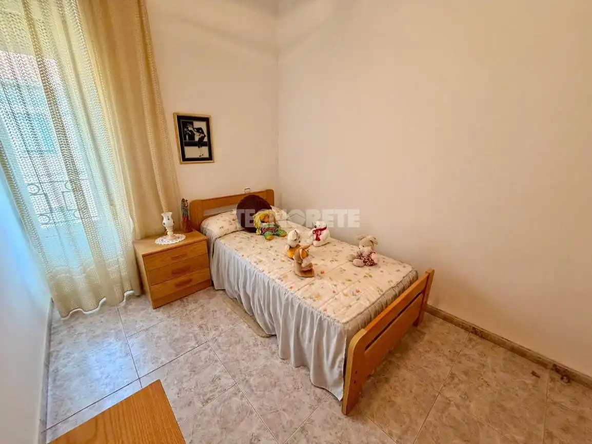 Habitación de Casa o chalet en venta en Añover de Tajo con Aire acondicionado y Amueblado