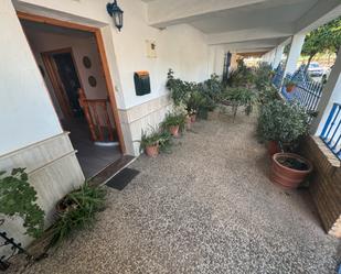 Casa o xalet en venda en Dos Hermanas amb Jardí privat, Terrassa i Moblat