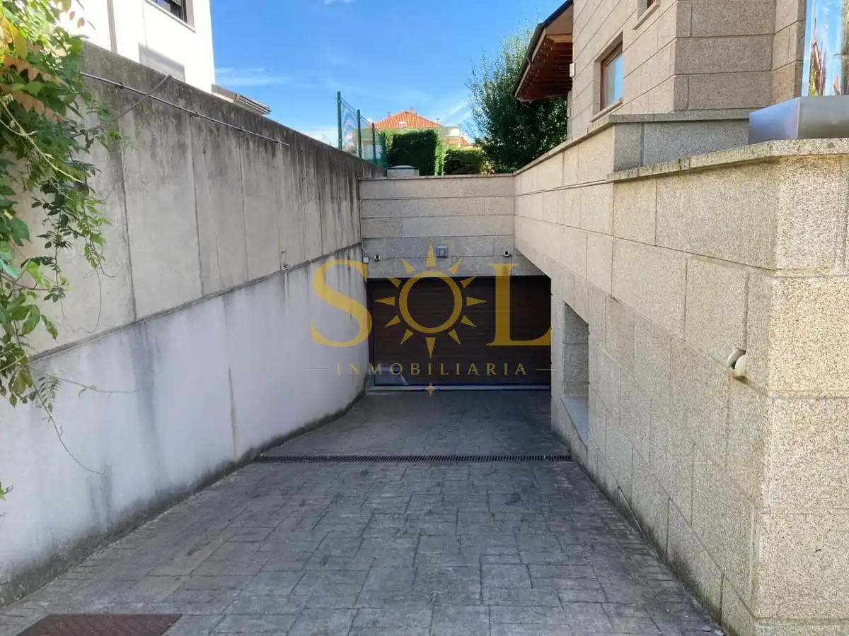 Xalet amb terrassa en venda a Calle Ejército Del Aire 36, imagen 6