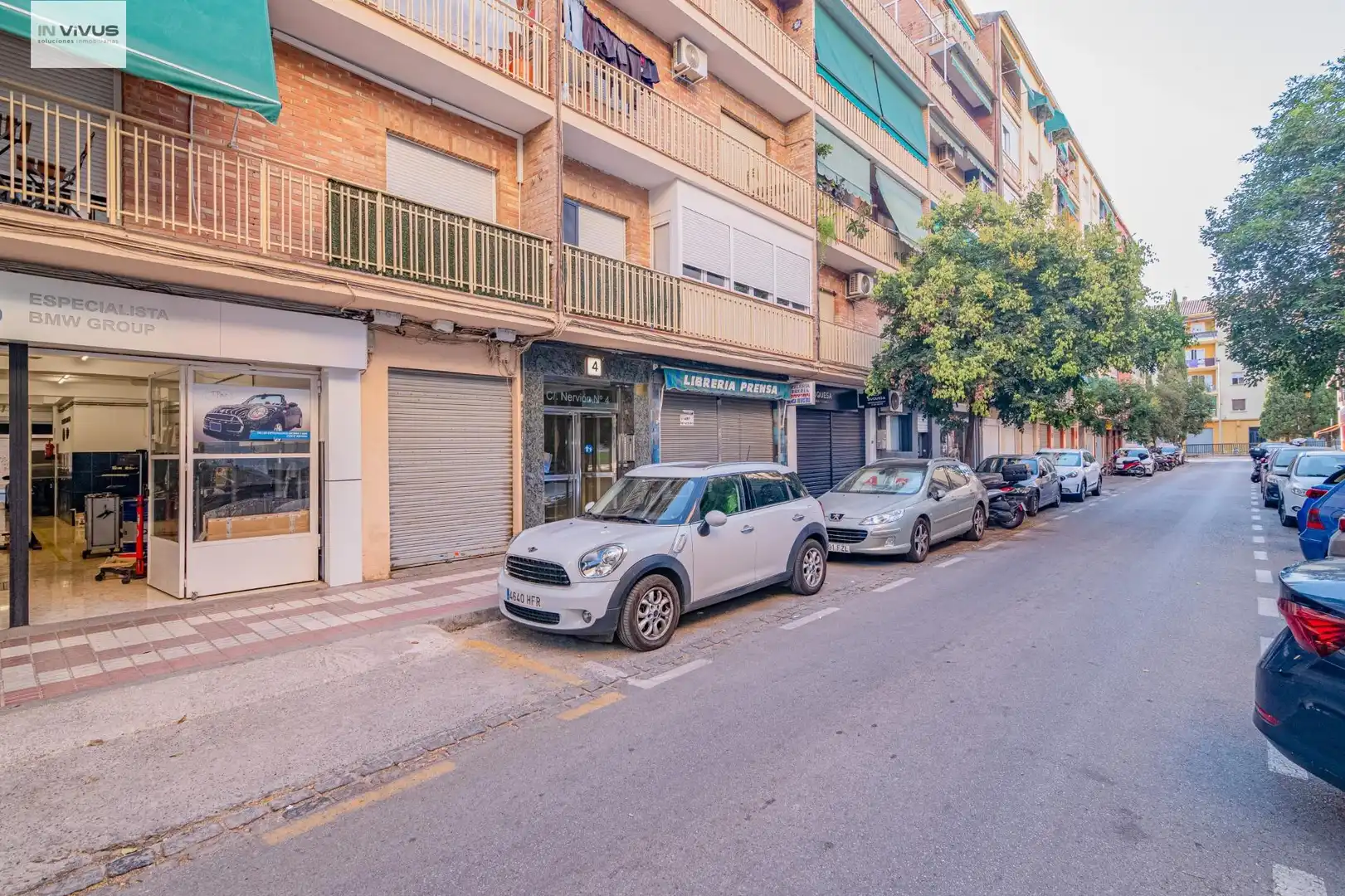 Vista exterior de Piso para compartir en Granada con Aire acondicionado, Calefacción y Terraza
