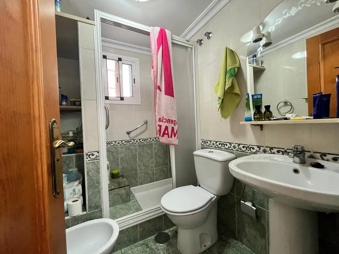 Bathroom of Detached homes for sale in Málaga  with Private garden, Terrace and Storage room