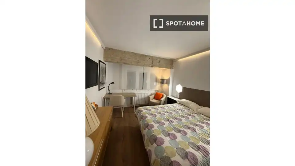 Habitación en Cuatro Caminos