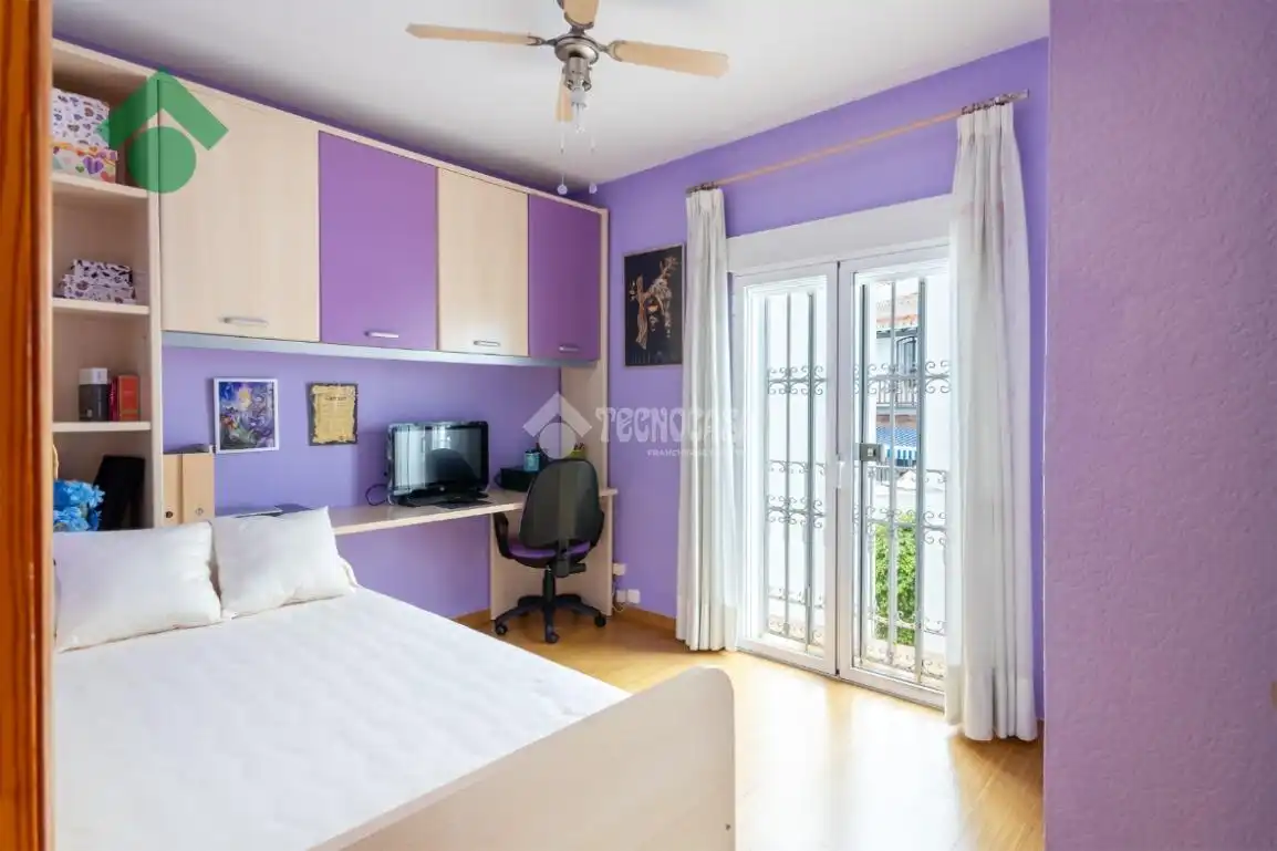 Schlafzimmer von Einfamilien-Reihenhaus zum Verkauf in Nueva Nerja