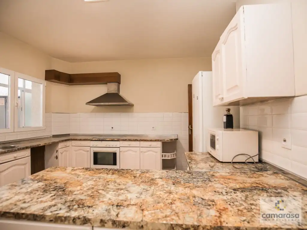 Cocina de Piso en venta en Ávila con Calefacción y Terraza