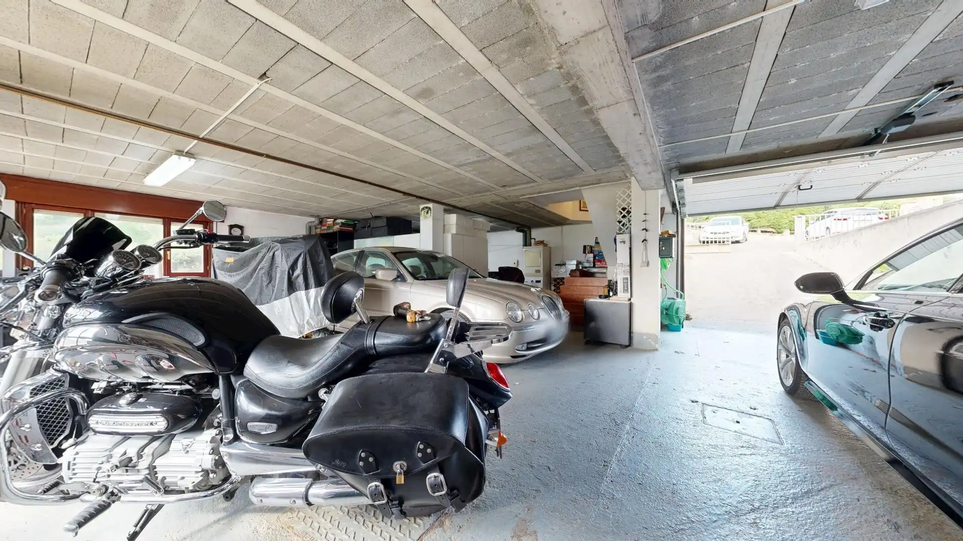 Parking de Casa adosada en venta en Zalla  con Calefacción, Jardín privado y Terraza