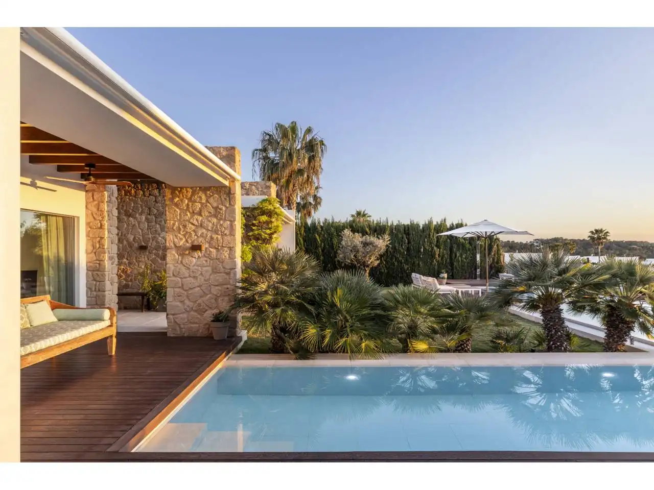 Terrassa de Casa o xalet en venda en Sant Josep de sa Talaia amb Aire condicionat, Calefacció i Jardí privat