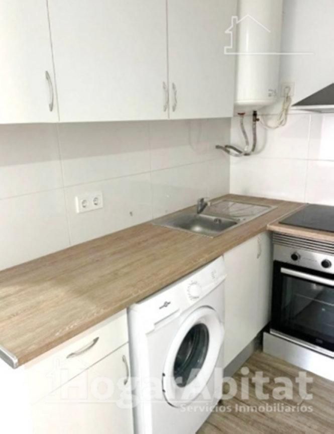 Cuina de Pis en venda en Torrent amb Parquet i Balcó