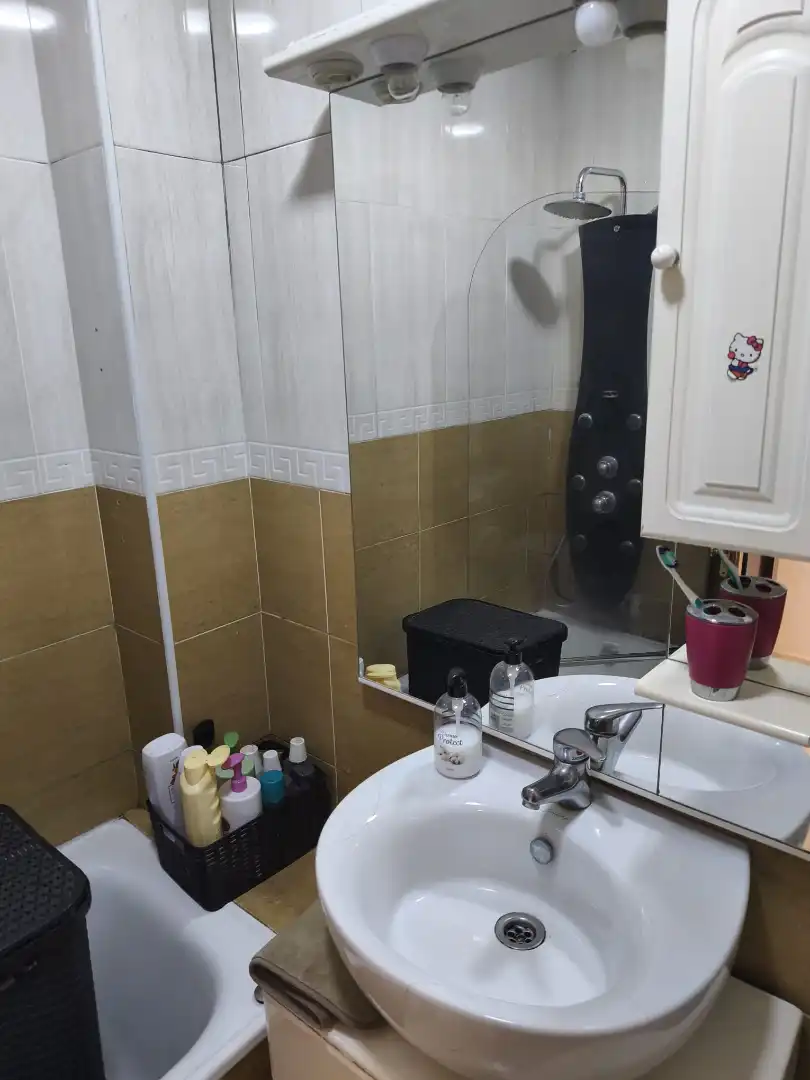 Bany de Pis en venda en La Algaba amb Aire condicionat