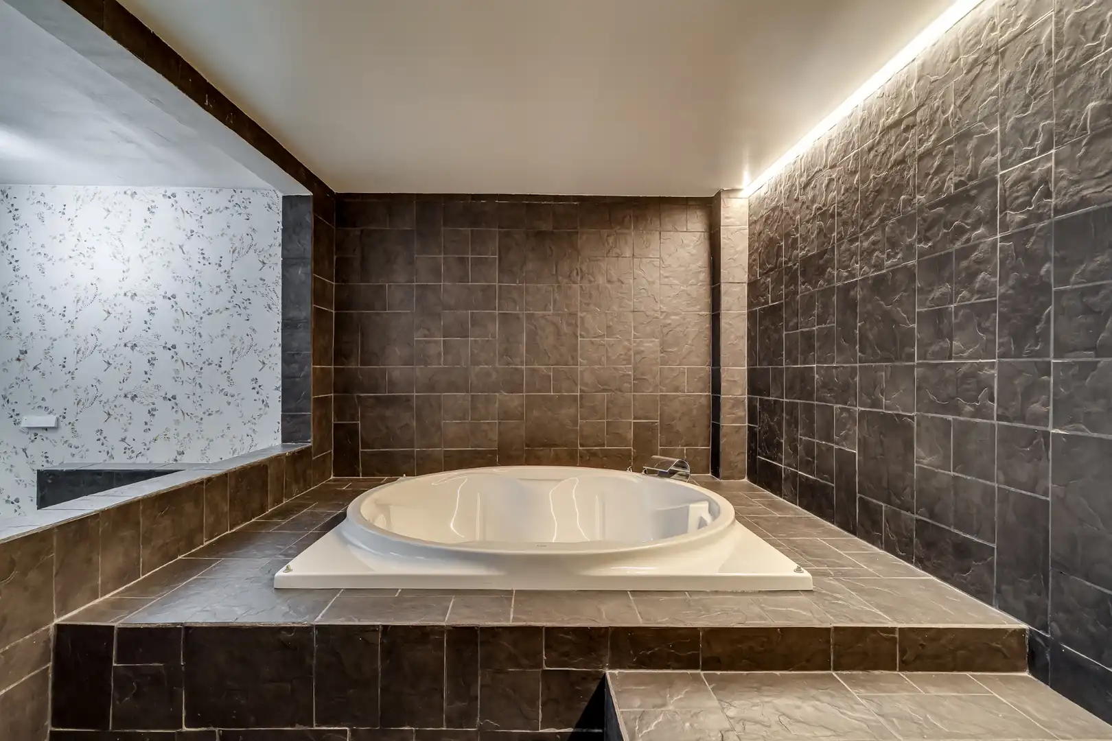 Bathroom of Flat for sale in Sitges  with Heating, Terrace and Storage room
