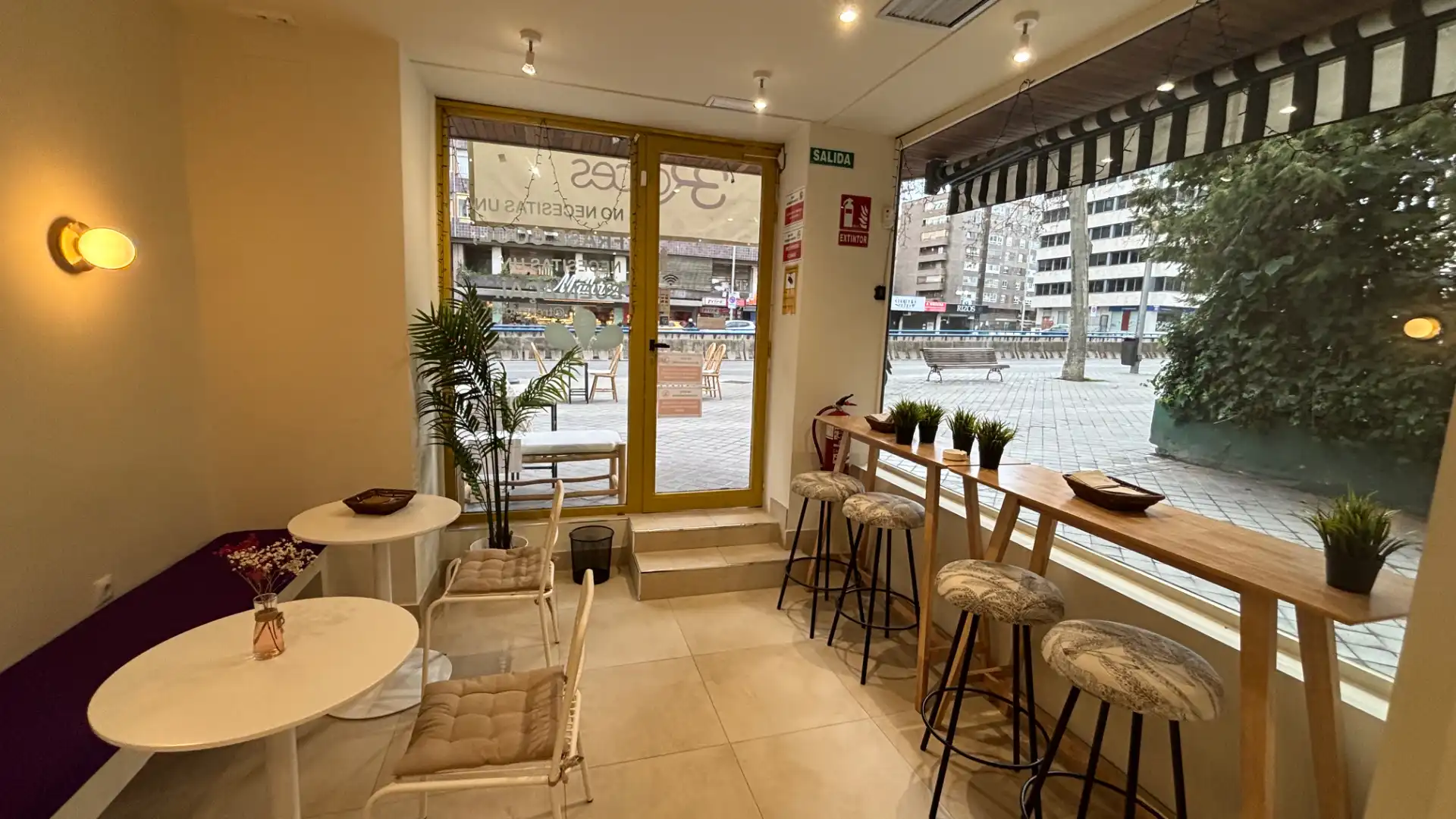 Geschaftsraum zur Miete in  Madrid Capital mit Klimaanlage, Terrasse und Internet