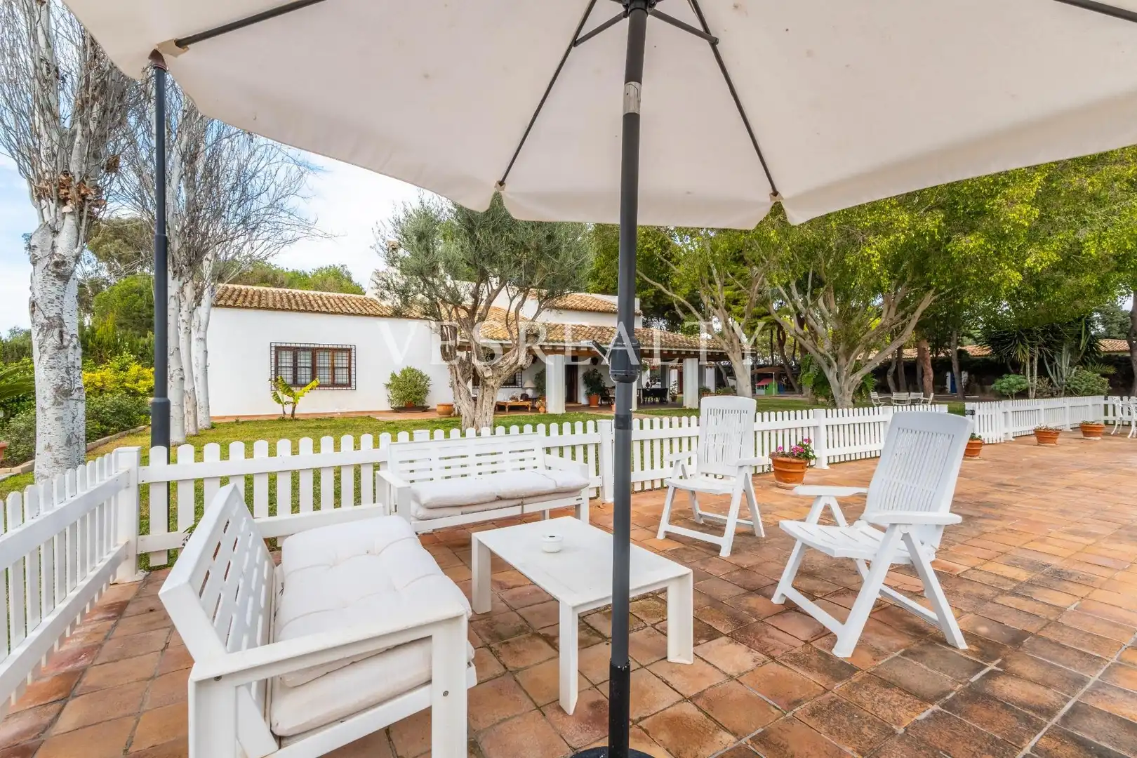 Jardí de Casa o xalet en venda en Alicante / Alacant amb Calefacció, Jardí privat i Terrassa