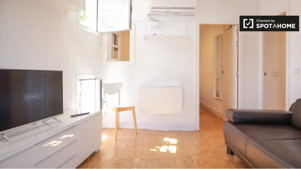 Flat with terrace to rent in Centro, imagen 4