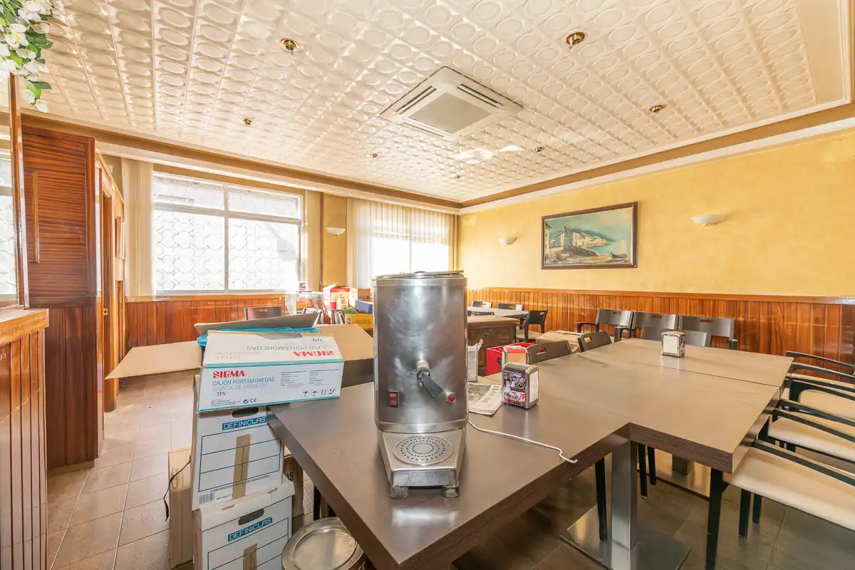 Local comercial en venta en Calle del Marqués de la Valdavia, imagen 9