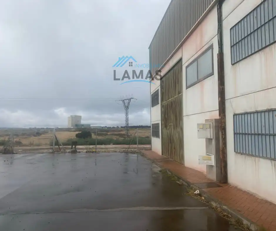 Nau industrial en venda a Casatejada, imagen 3