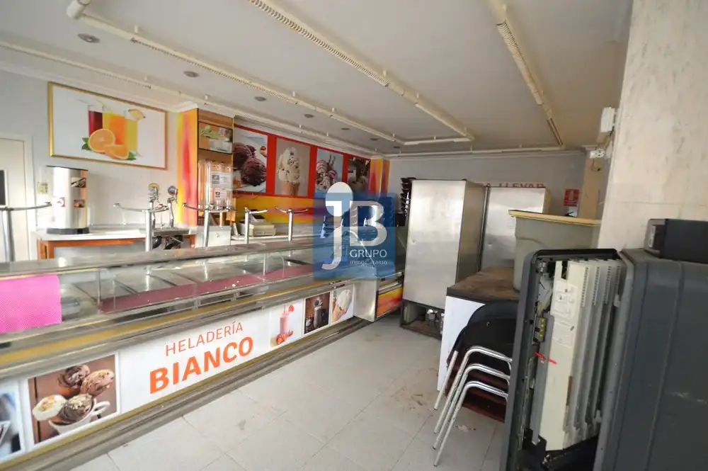 Local commercial à vendre à Avinguda de la Marina, imagen 6