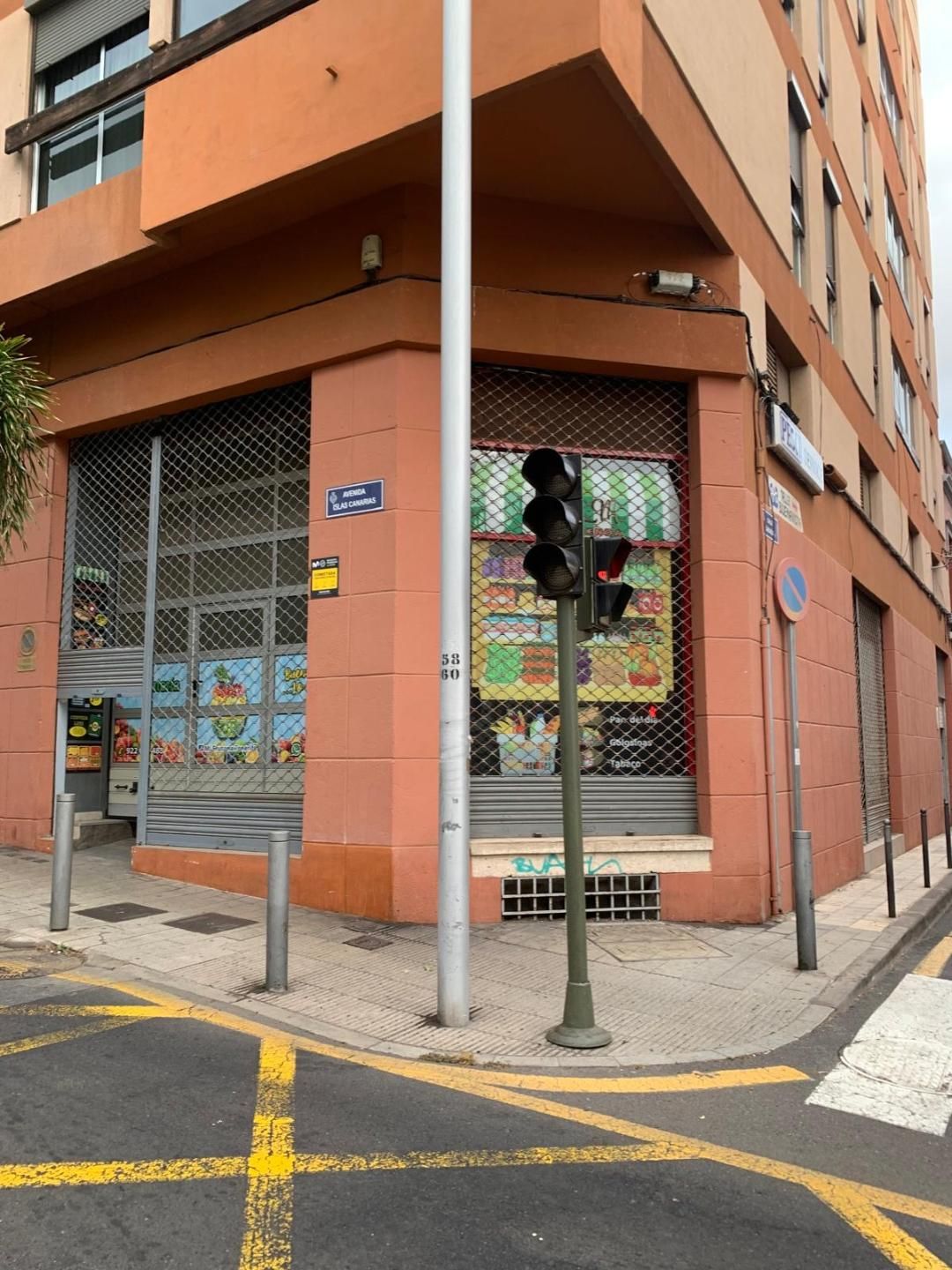 Premises for sale in Avenida Islas Canarias, Buenavista - Chapatal