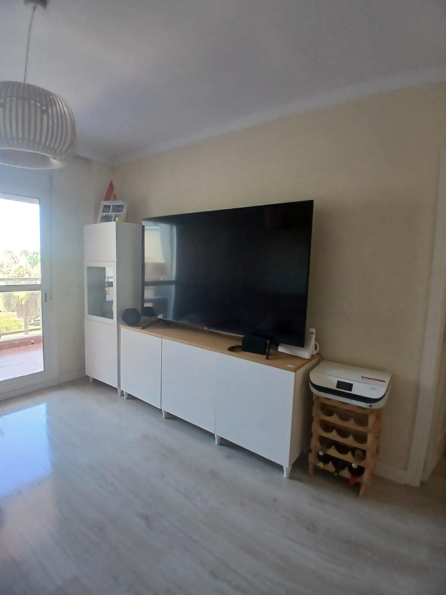 Living room of Flat for sale in San Juan de Aznalfarache  with Air Conditioner, Heating and Terrace