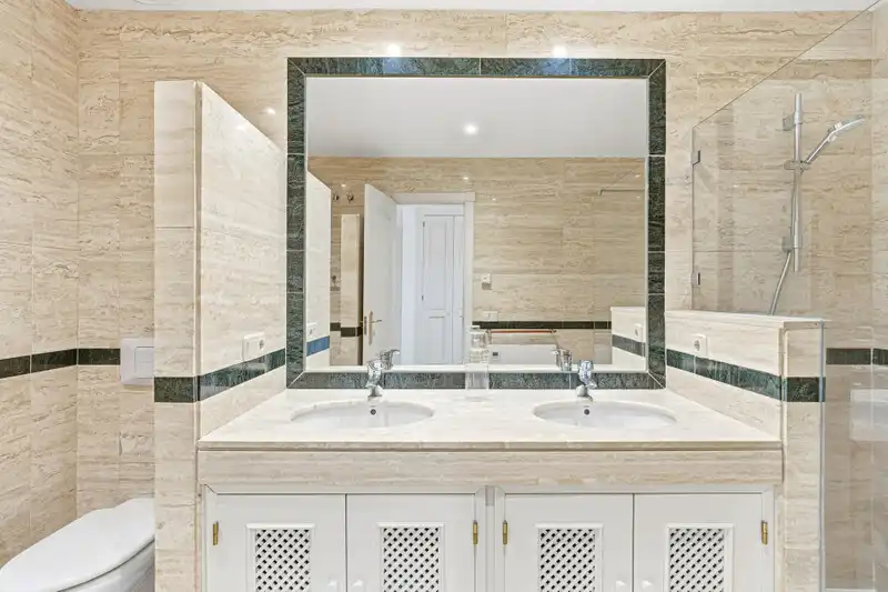 Apartament amb piscina en venda a Milla de Oro, imagen 16