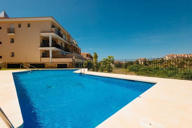 Apartamento en Alquiler en El Faro de Calaburra - Chaparral