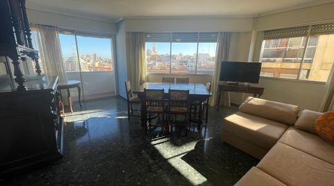 Foto 4 de Piso de alquiler en Plaça de Joan de Vila-rasa, El Mercat, Valencia Capital
