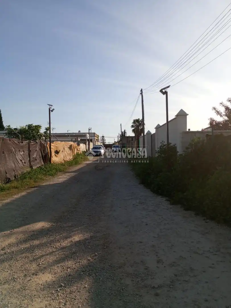 Finca rústica en venta en Coria del Río