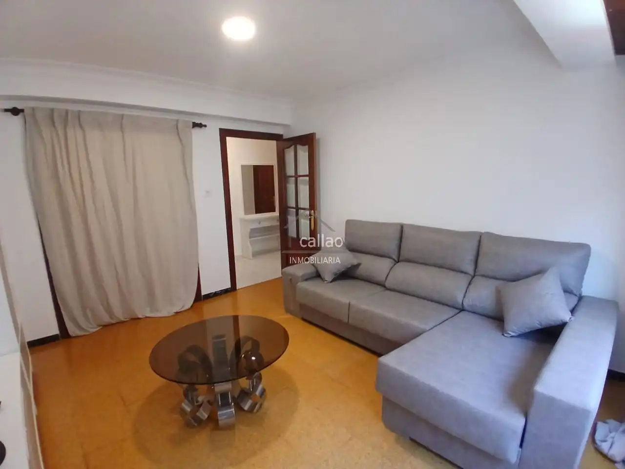 Sala d'estar de Pis de lloguer en Ferrol amb Moblat